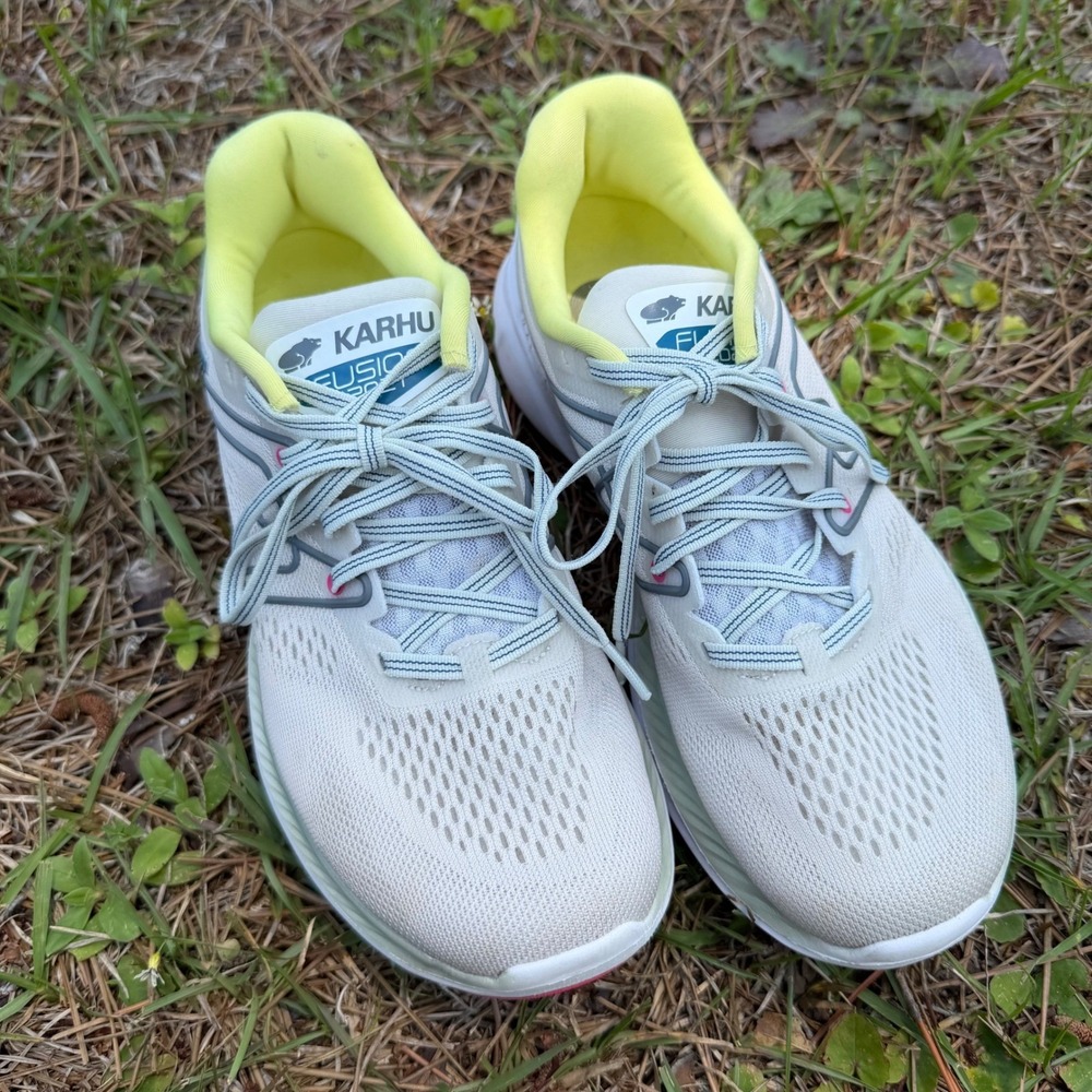 Karhu Fusion Ortix Women Sz 6 Running Trail Shoes Light Grey Neon Yellow Sneaker